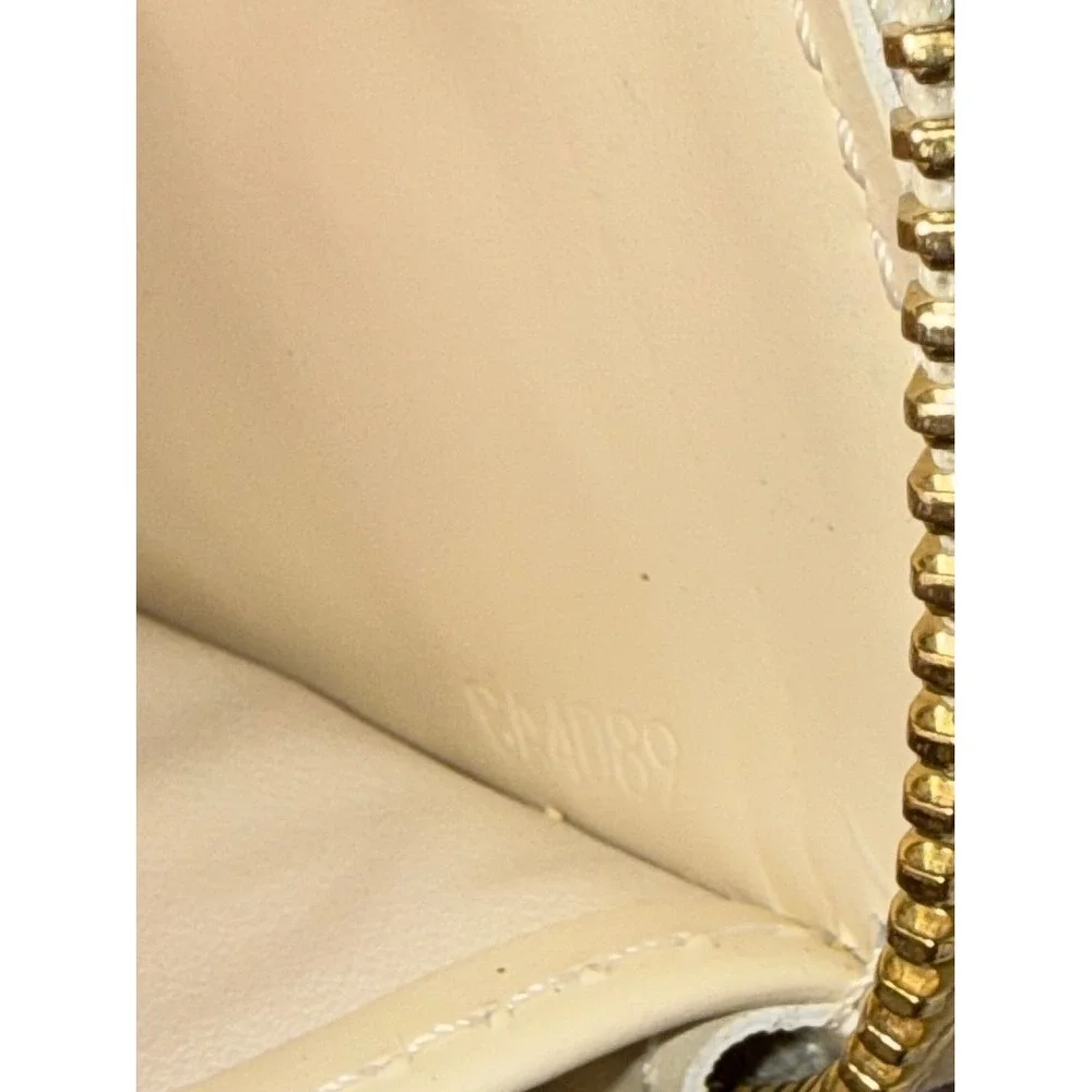 Louis Vuitton Zippy Wallet Cream Leather Studded Gold Hardware w/ COA‎